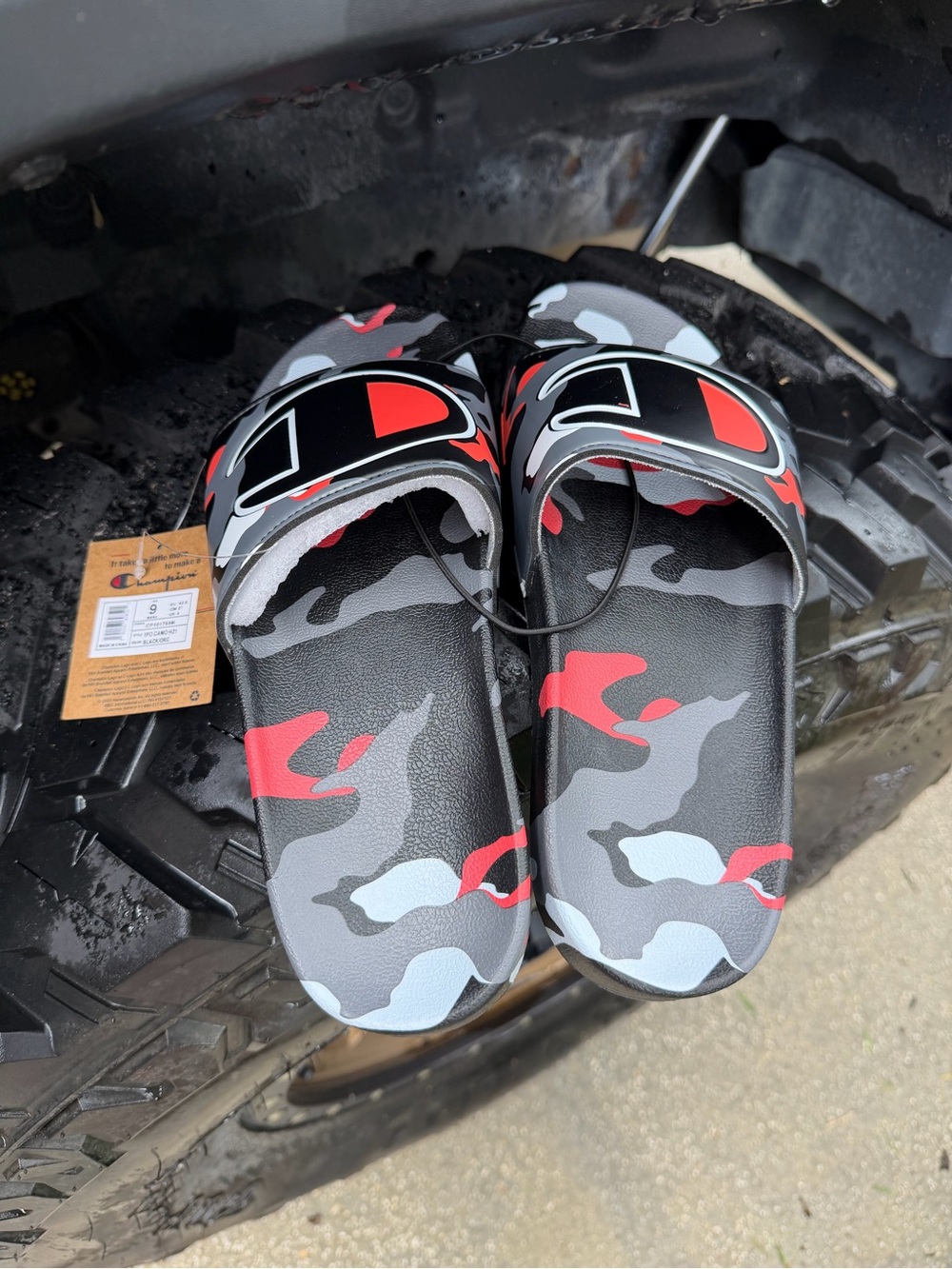 Slides/Sandals - Picture 3 of 5
